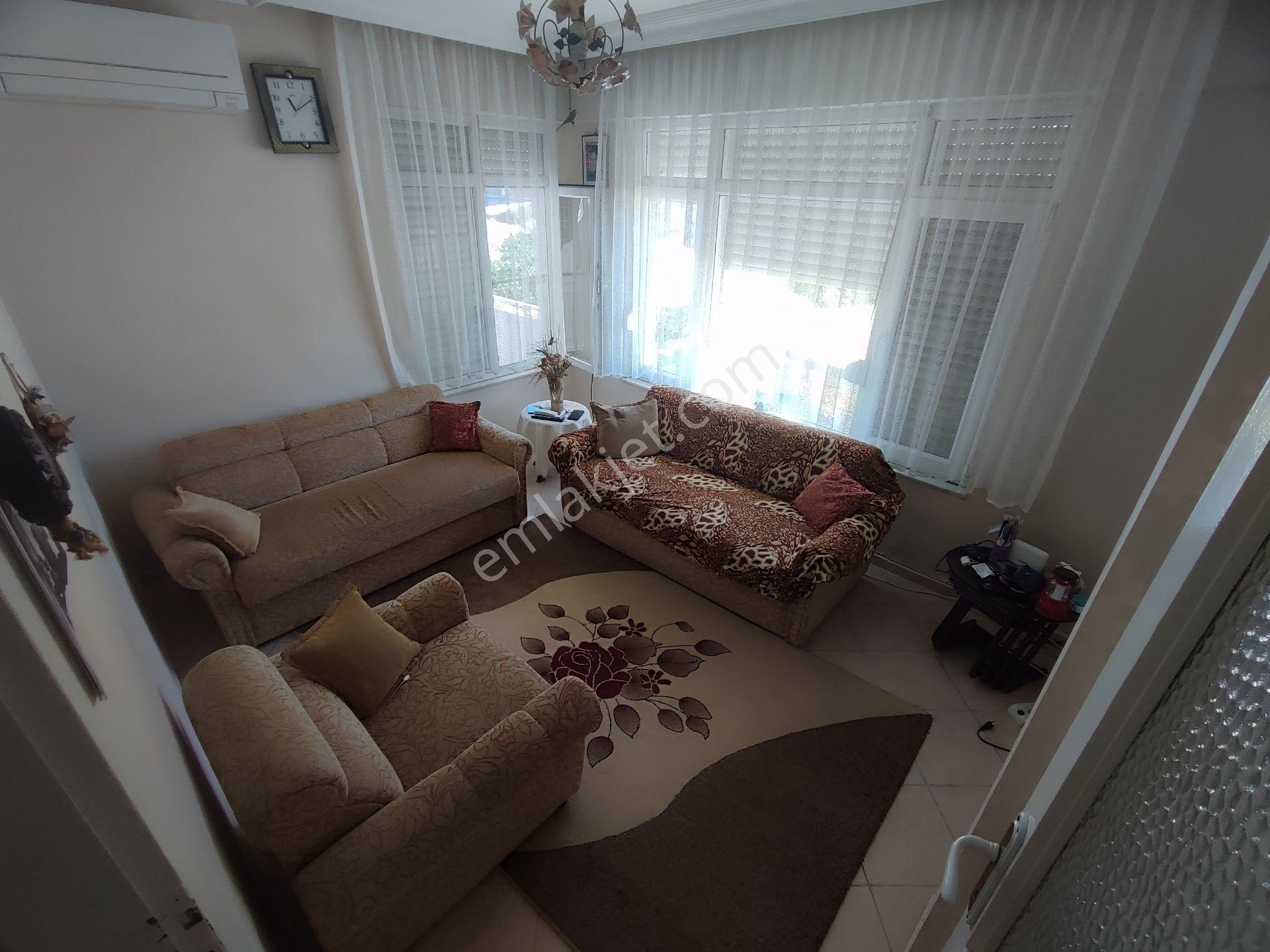 Kardeşten Akçay Salı Pazarı Civarı Denize 250 Mt. Ara Kat Ön Cephe 2+1 Daire - Görsel 5