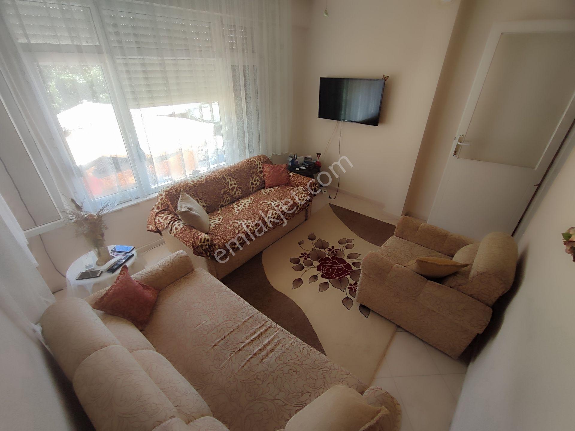 Kardeşten Akçay Salı Pazarı Civarı Denize 250 Mt. Ara Kat Ön Cephe 2+1 Daire - Görsel 3