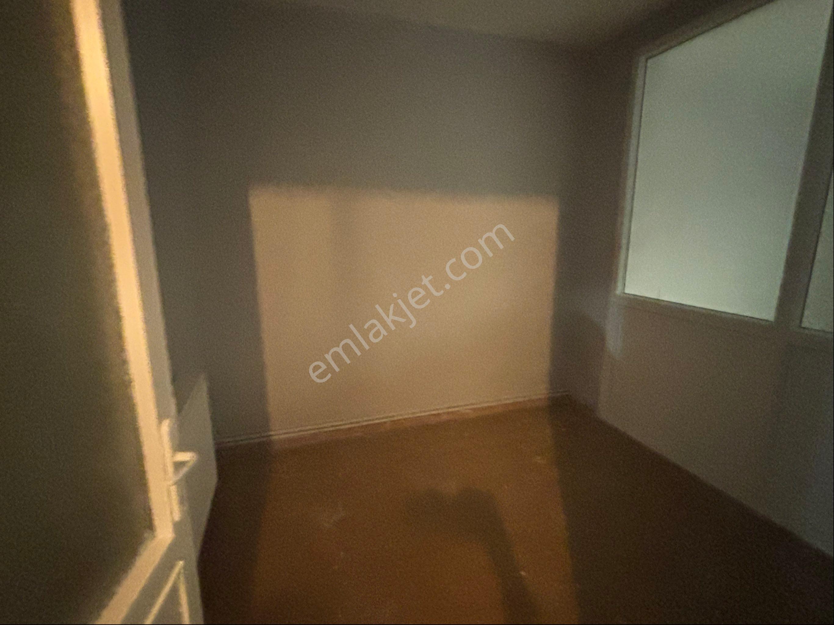 Bahçelievlerde 3+1 Bahçeli Doğalgazlı Kiralık Daire - Görsel 17