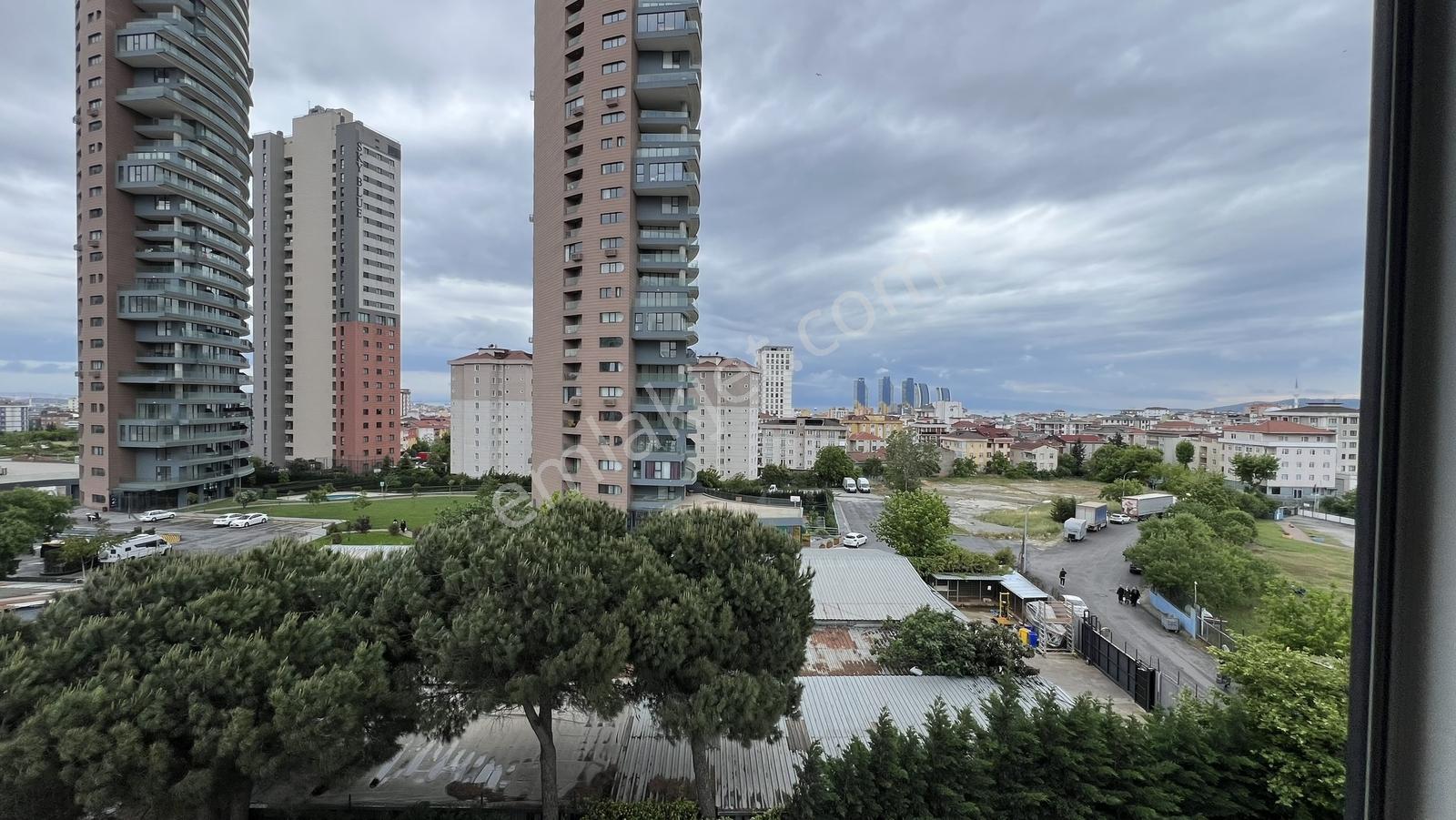 Butiq Kartal'da E-5'e 1_dk Deniz Manz.-e.banyolu 126m2 2+1 5.kat - Görsel 6