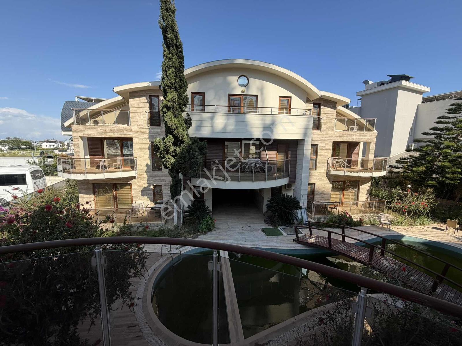 Belek Granada'ya Komşu Butiq 2 Villa İçinde 10 Daire Komple Bina - Görsel 21