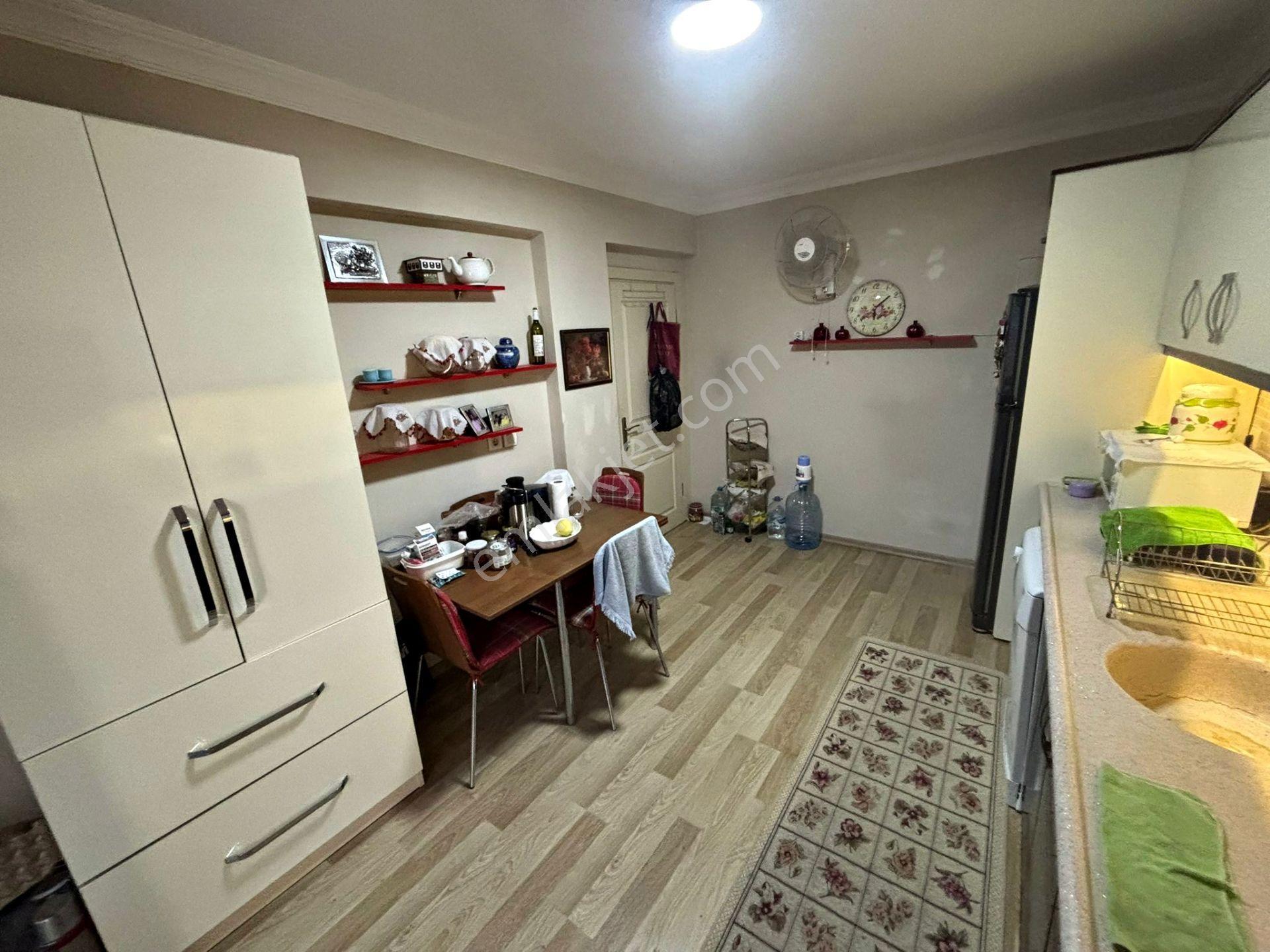 🛑🛑aktif'ten Akçay'da Satılık Ön Cephe Ebeveyn Banyolu Geniş 12 Yaşında 2+1 Daire - Görsel 4