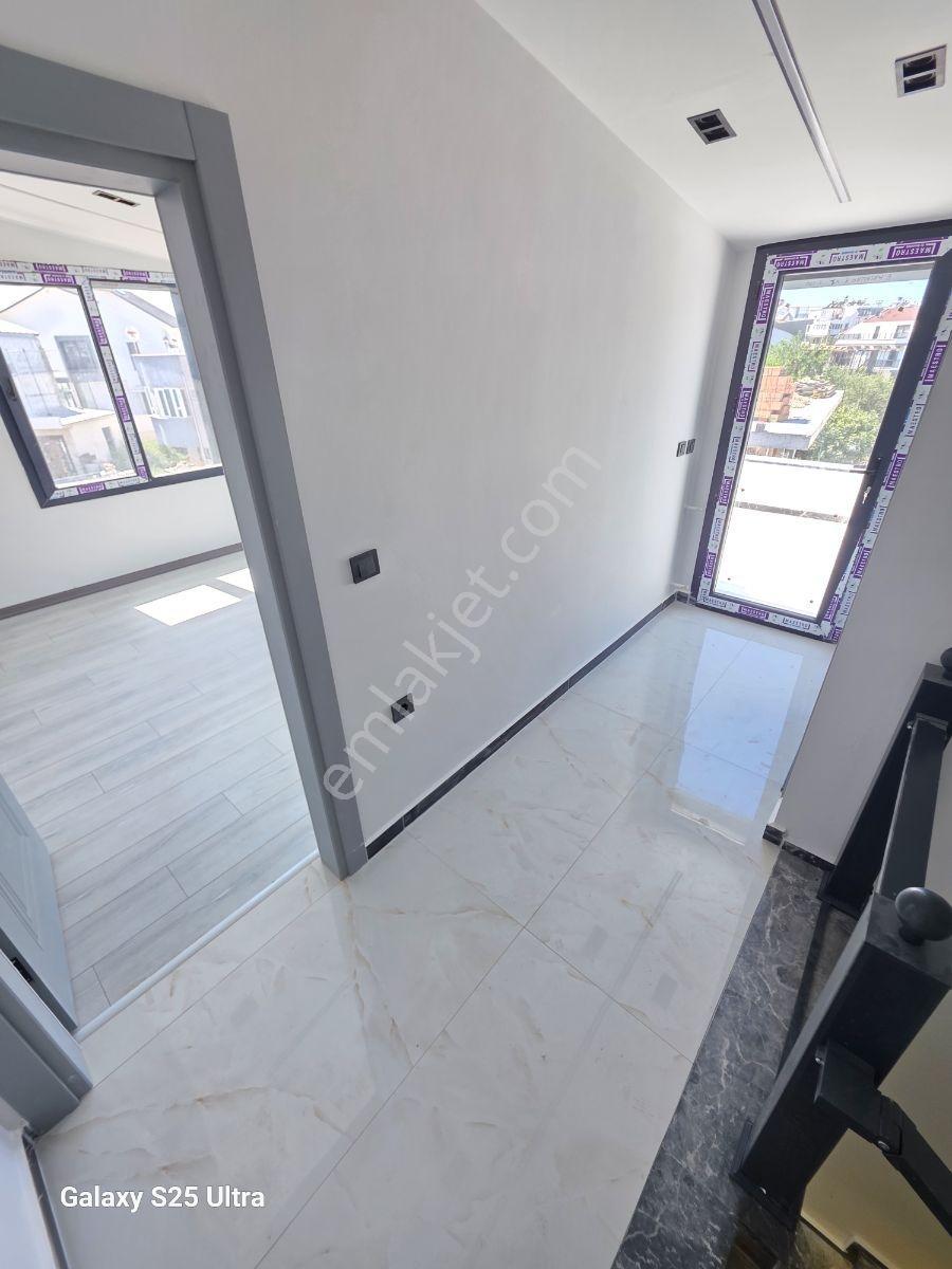 Aydın Didim Hisar Mahallesi'nde Deniz Manzaralı Tripleks Villa - Görsel 22