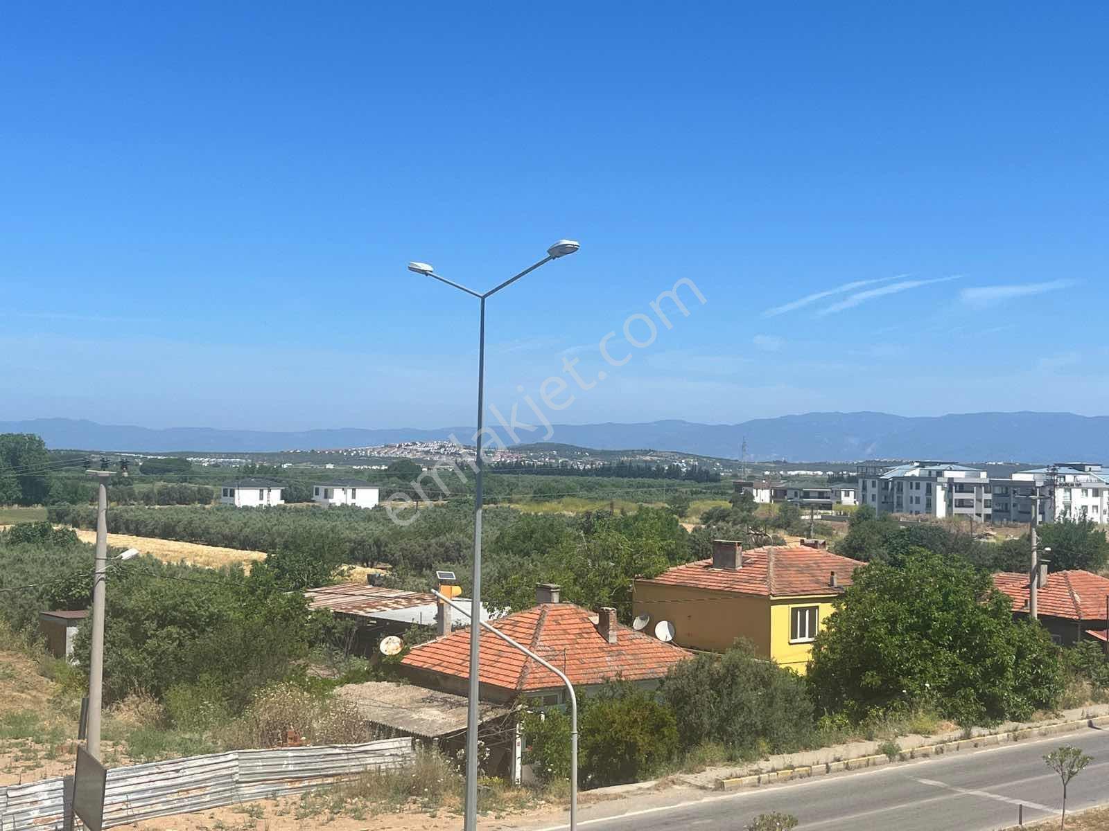 Deniz Manzaralı Ferah Geniş Doğalgazlı Kiralık 2+1 Daire - Görsel 18