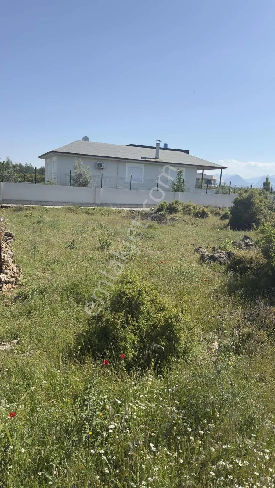 Döşemealtı Çıplaklı Mahallesinde Satılık İmarlı Arsa