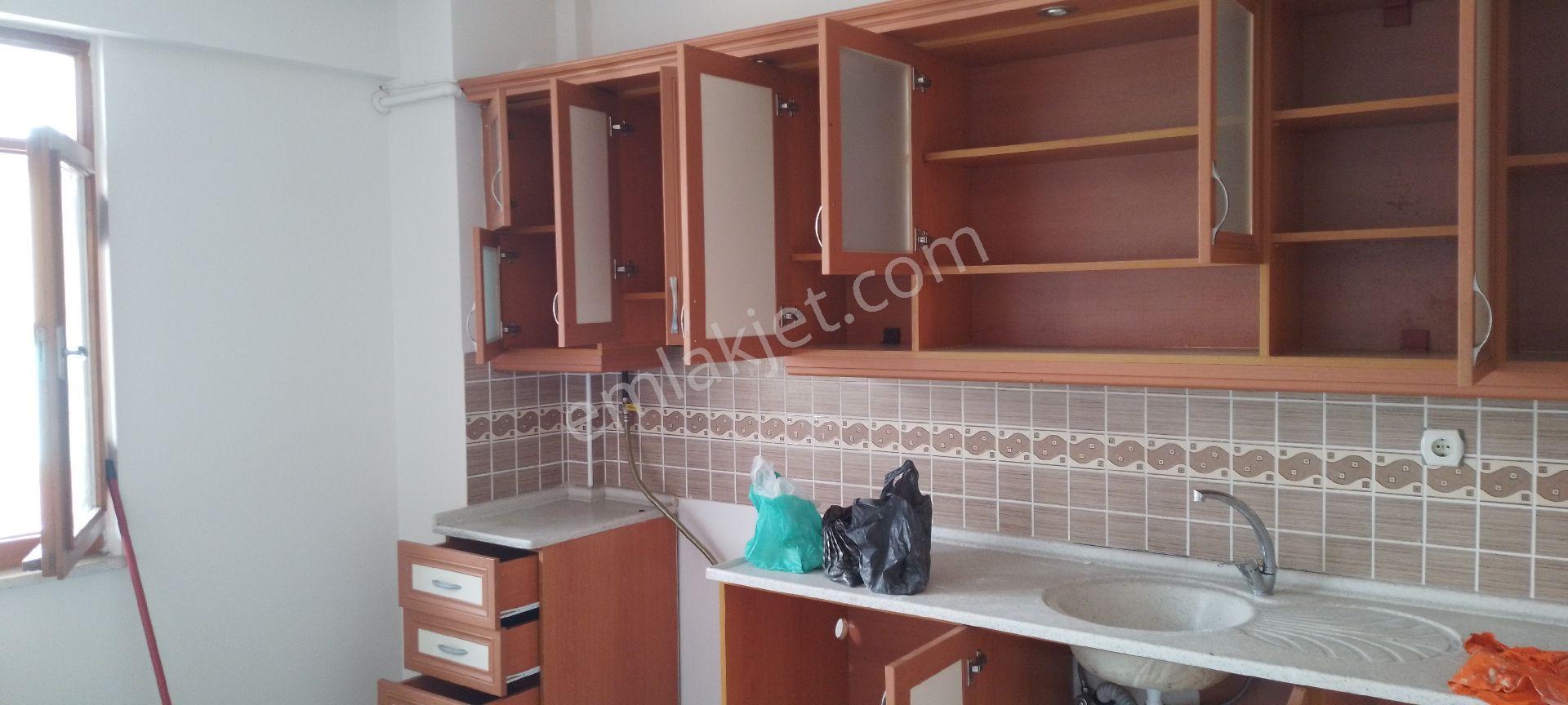 Trabzon Pelitli Mahallesinde Deniz Manzaralı Kiralık 160 Mkare Daire - Görsel 8