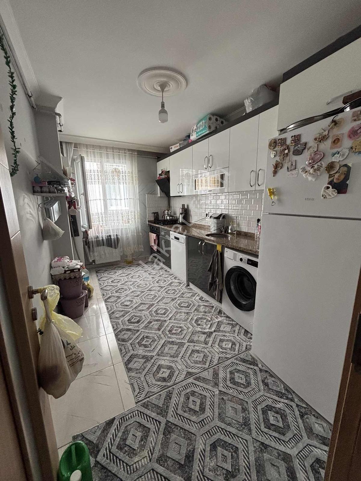 Millet Bahçesi Konumlu Satılık Emsalsiz 2+1 Arakatı - Görsel 7