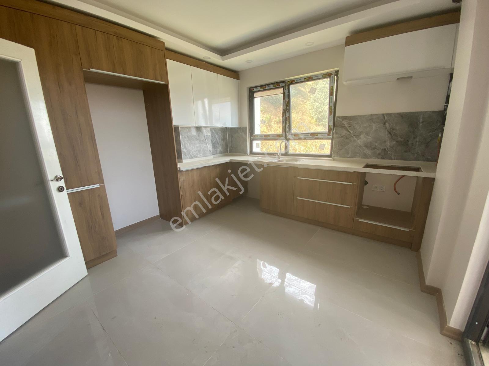 Mudanya Ömerbey Mahallesinde Satılık Sıfır 4+2 Dubleks Daire - Görsel 16