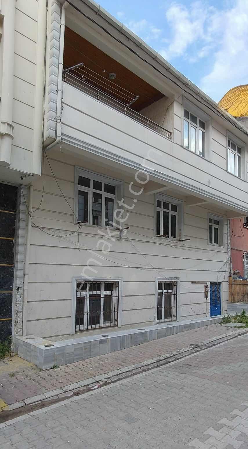 Esenyurt Battalgazide 3.katlı Satılık Bina - Görsel 2