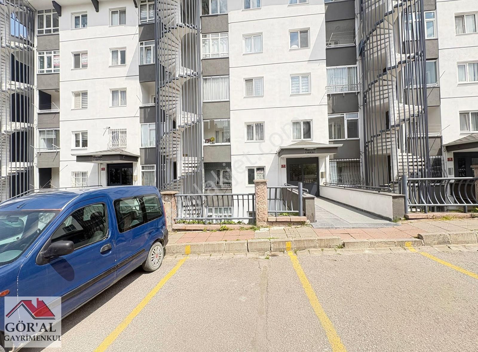 Göral Emlak 2+1 Boş Polis Evi Arkası Dikmen Vadi Blokların Da - Görsel 29