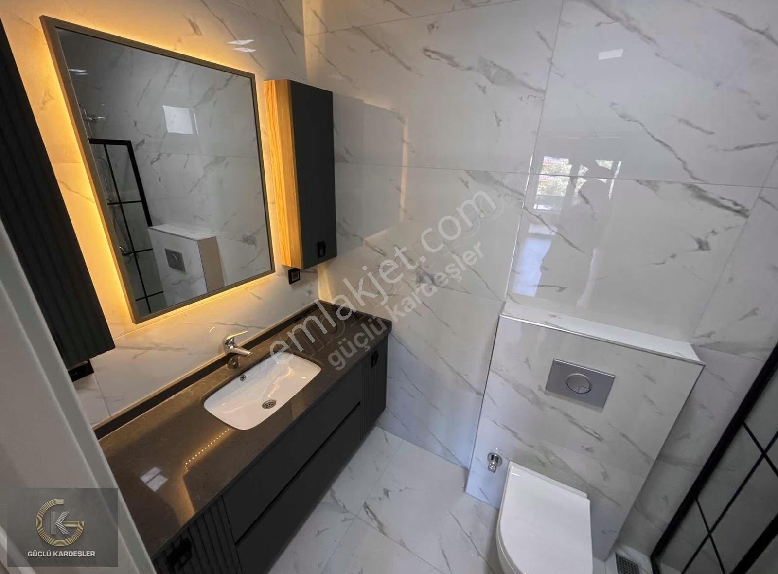 Güçlü Kardeşler Gürede 5+1 Müstakil Giriş Katta Odalı Villa - Görsel 29