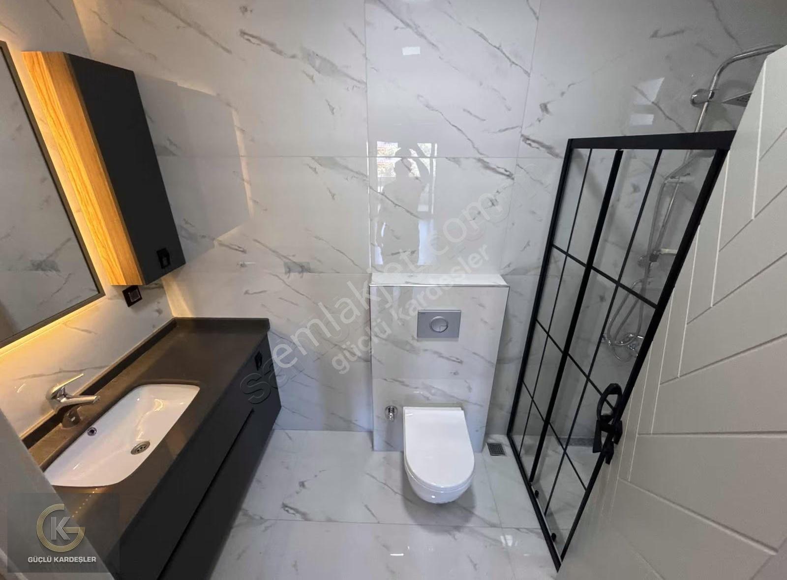 Güçlü Kardeşler Gürede 5+1 Müstakil Giriş Katta Odalı Villa - Görsel 7