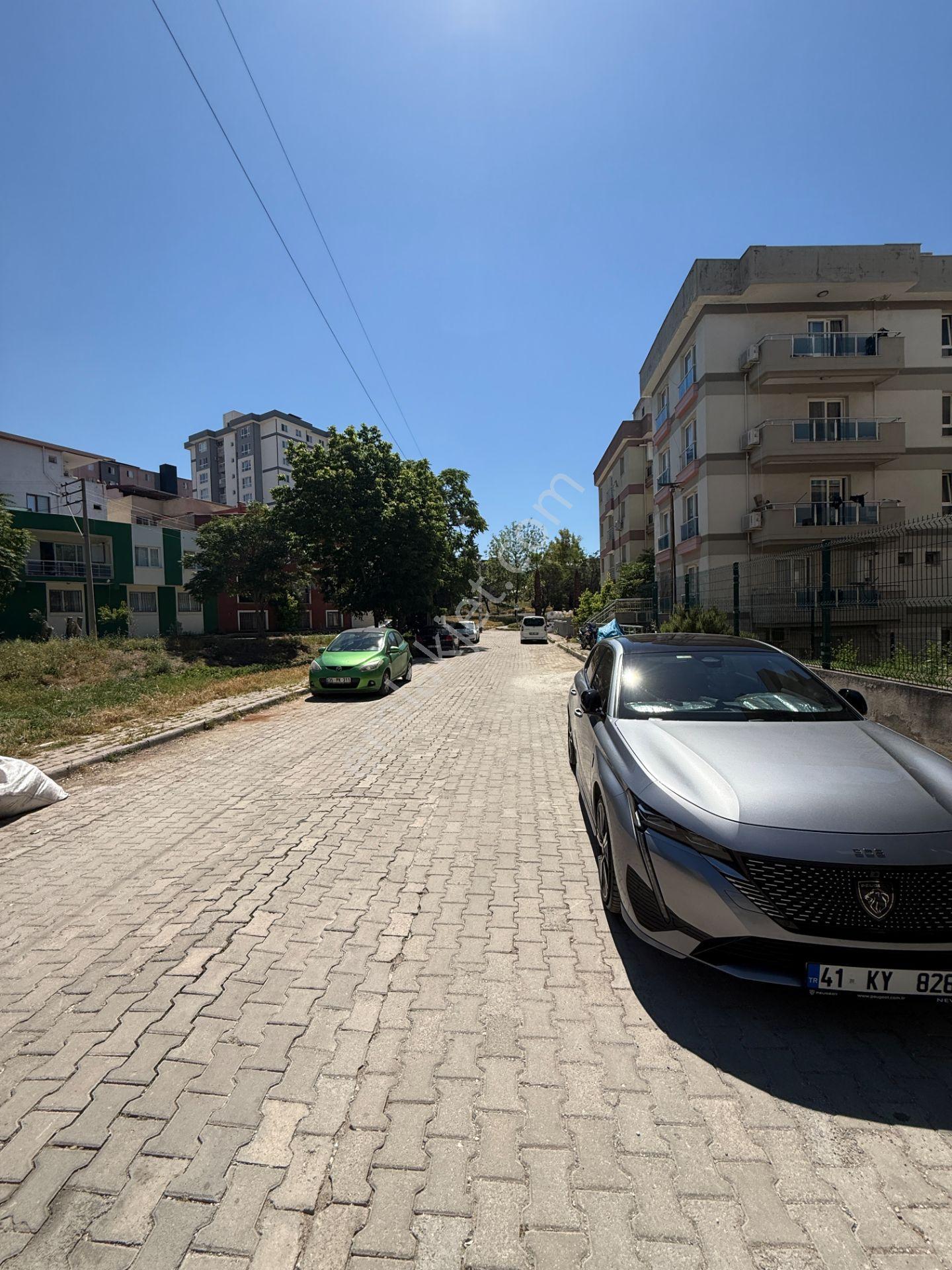 Atatürk Mah.de Siteiçi Beyazeşyalı Merkezi D.gaz Geniş 1+1 Daire - Görsel 14
