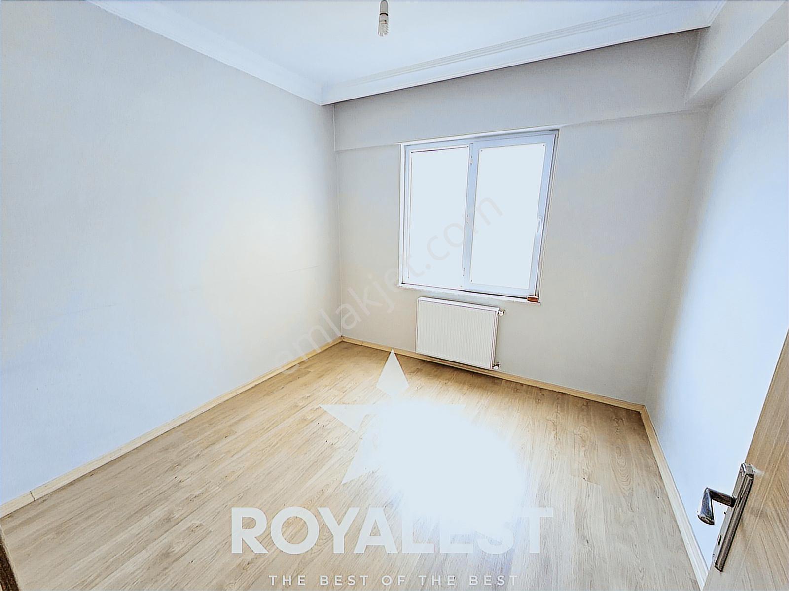Royalest'ten Cadde Üstü Site İçi Ara Kat İskanlı 2+1 - Görsel 4