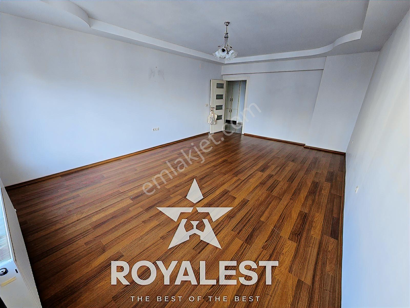 Royalest'ten Karataş Tramvaya Sıfır İskanlı Site İçi Ara Kat 3+1 - Görsel 11
