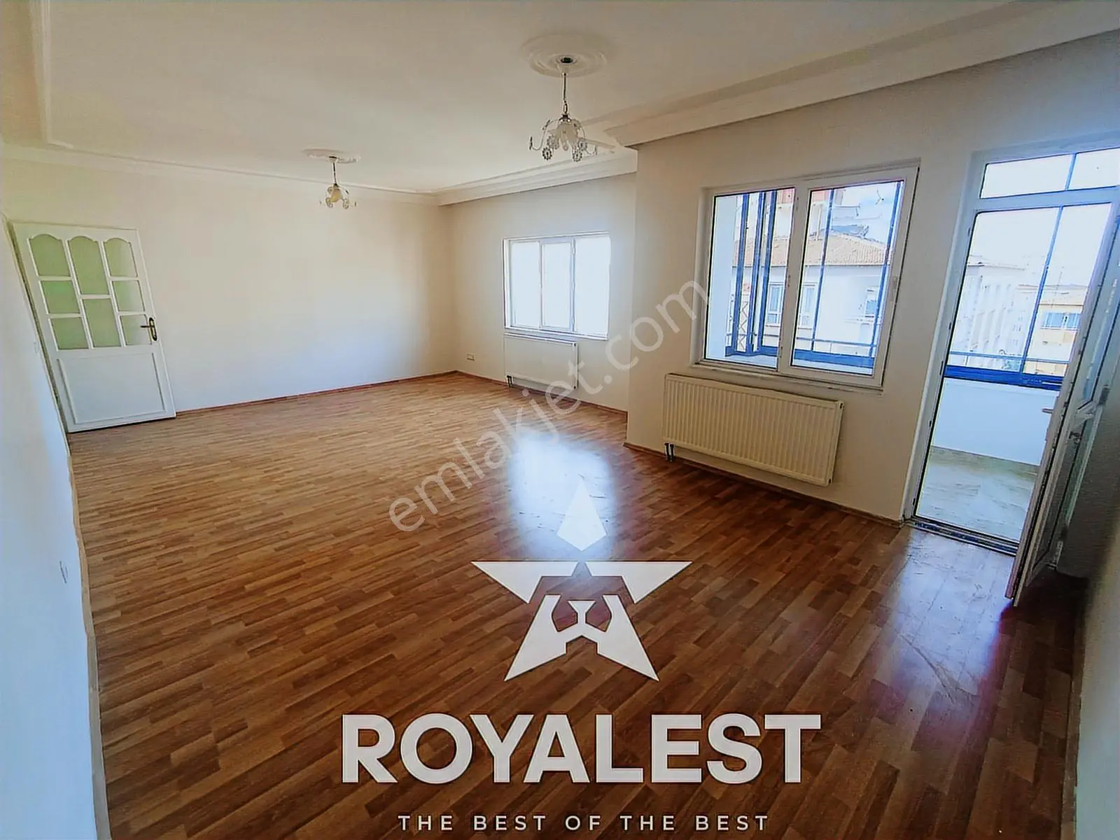 Royalest'ten Garajlı Siteiçi Arakat 3 Cam Balkonlu Ebeveyn Banyo - Görsel 5