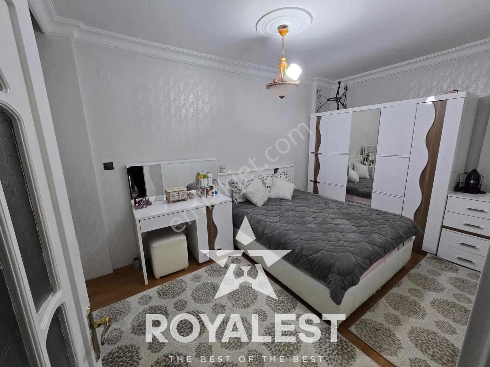 Royalest'ten Cadde Üstü Ara Kat Site İçi İskanlı 3+1 - Görsel 7