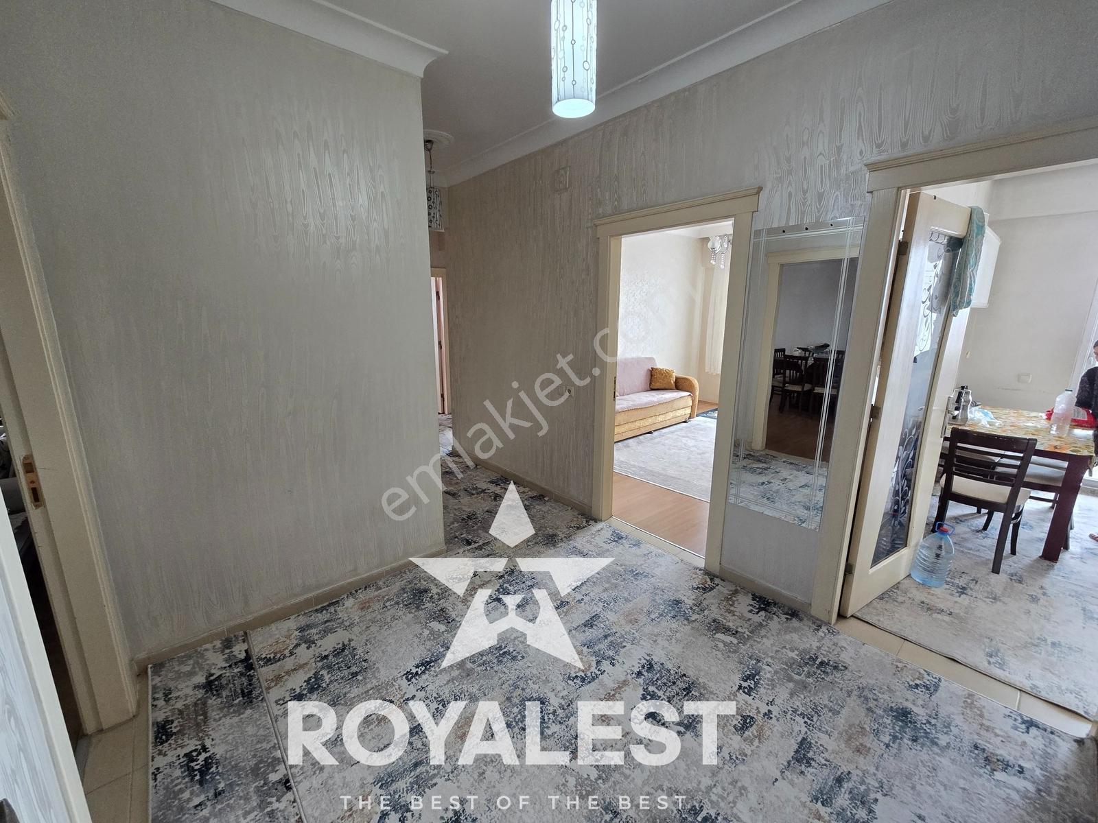 Royalest'ten Cadde Üstü Ara Kat Site İçi Bakımlı Ve Geniş 3+1 - Görsel 5
