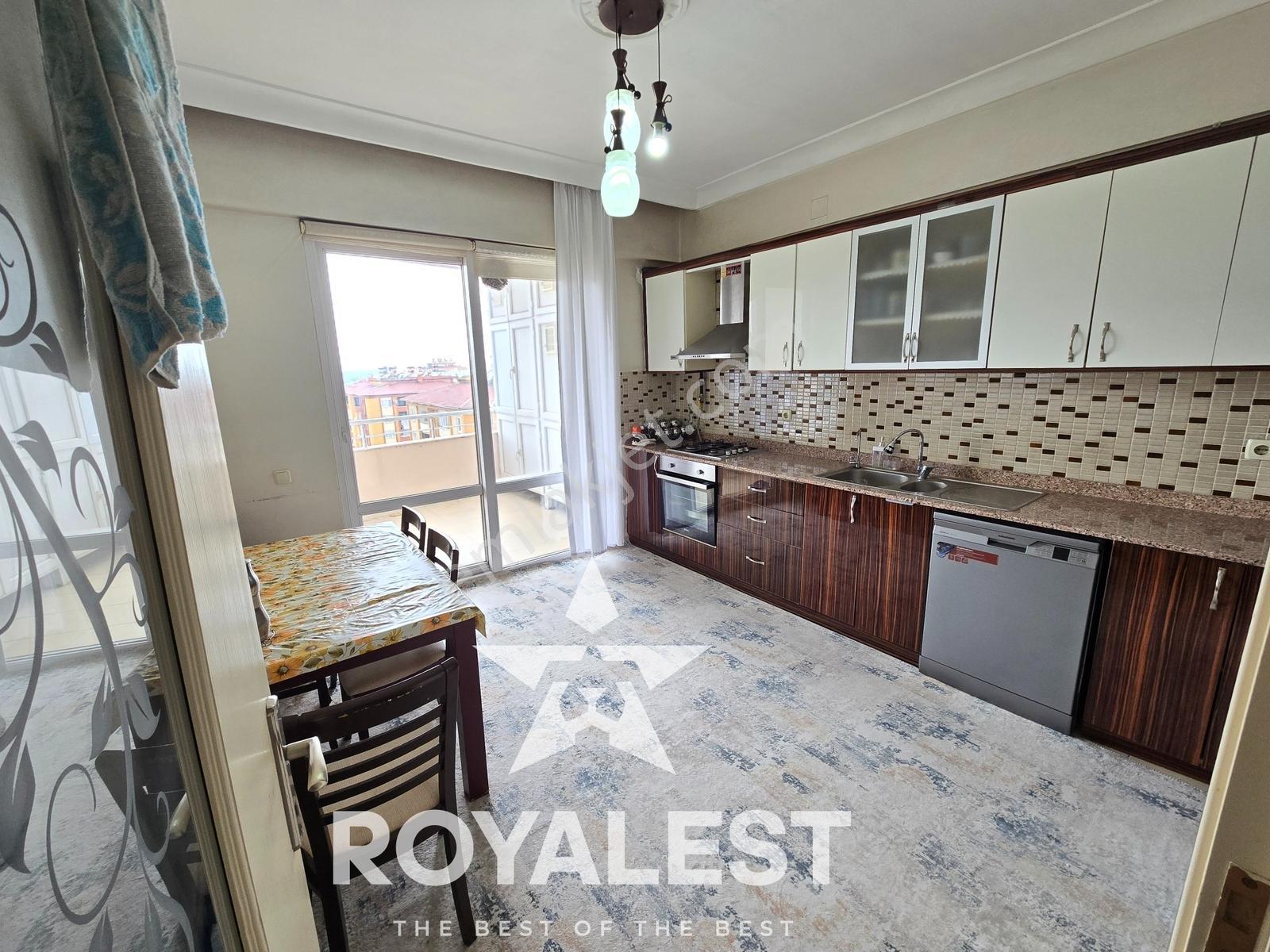 Royalest'ten Cadde Üstü Ara Kat Site İçi Bakımlı Ve Geniş 3+1 - Görsel 11