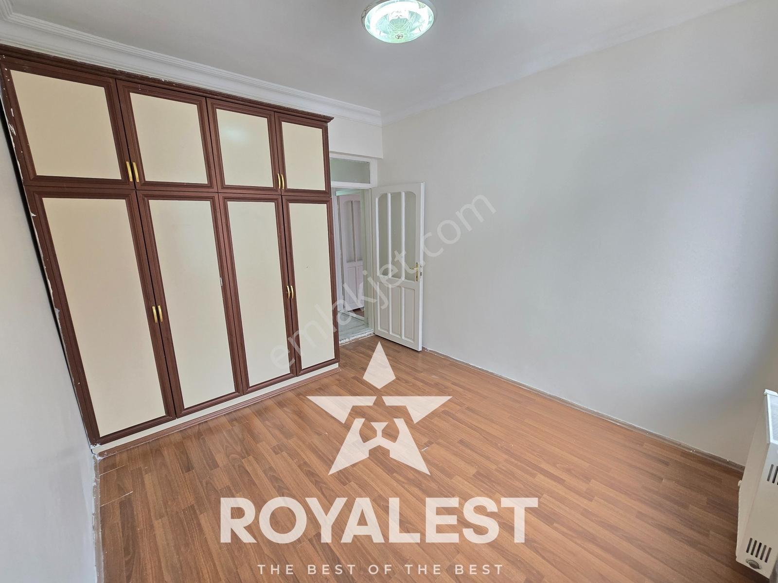 Royalest'ten Tramvaya Sıfır Ara Kat Site İçi Geniş Ve Ferah 3+1 - Görsel 17