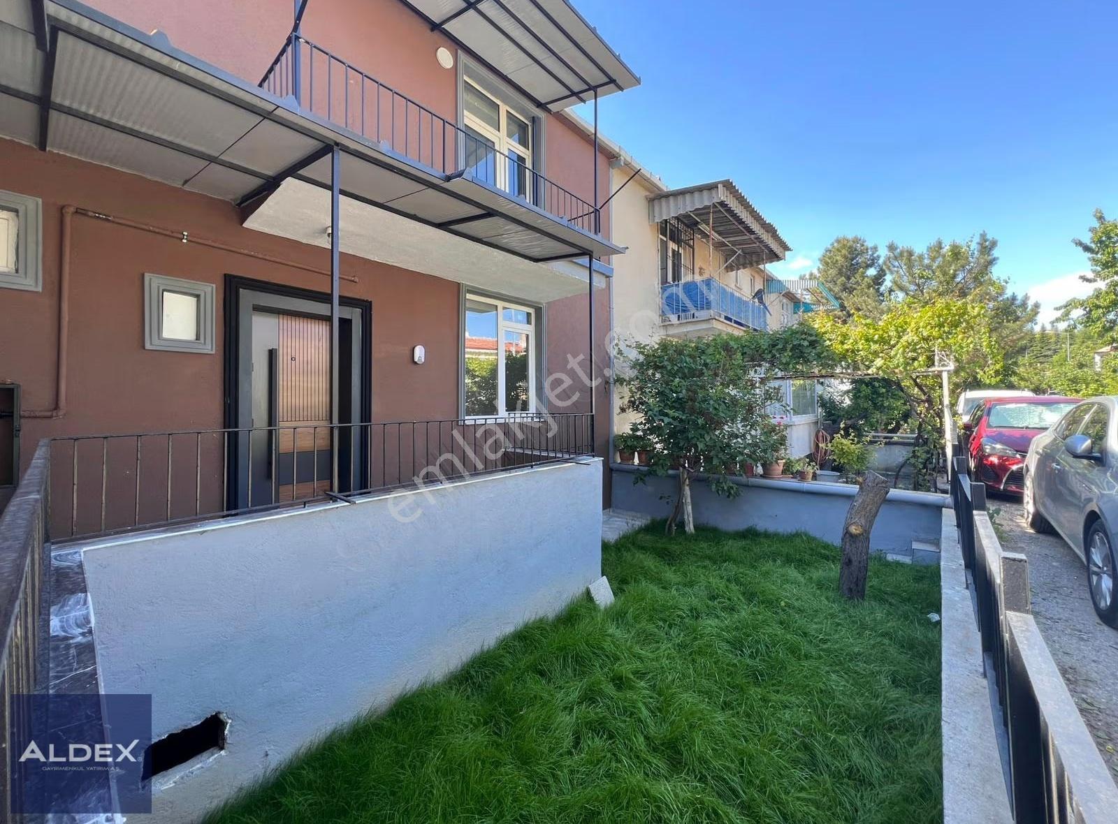 Batıkent Uğurmumcu Mah. 4+1/ 165m2 Müstakil Satılık Fırsat Villa - Görsel 23