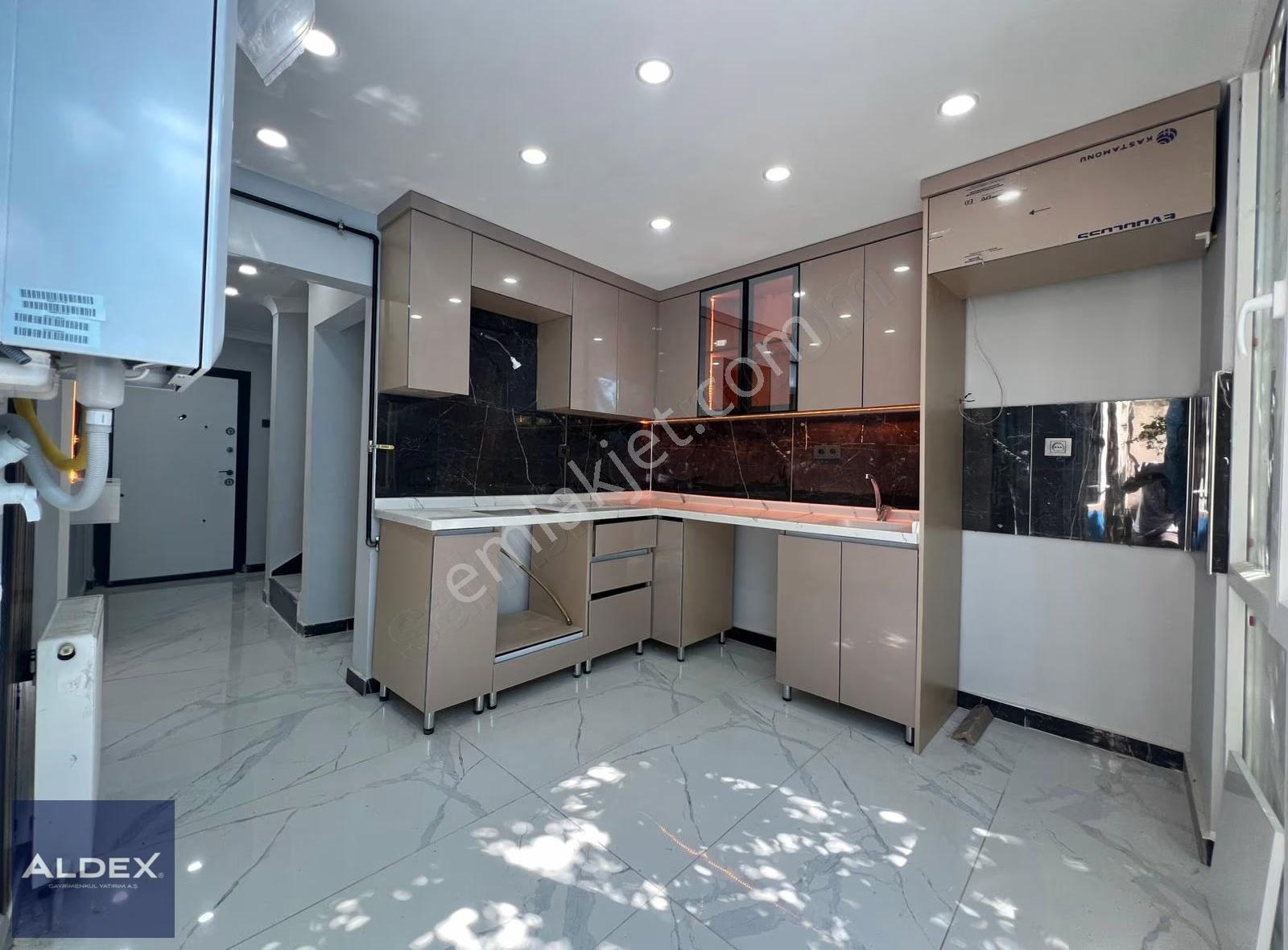 Batıkent Uğurmumcu Mah. 4+1/ 165m2 Müstakil Satılık Fırsat Villa - Görsel 8
