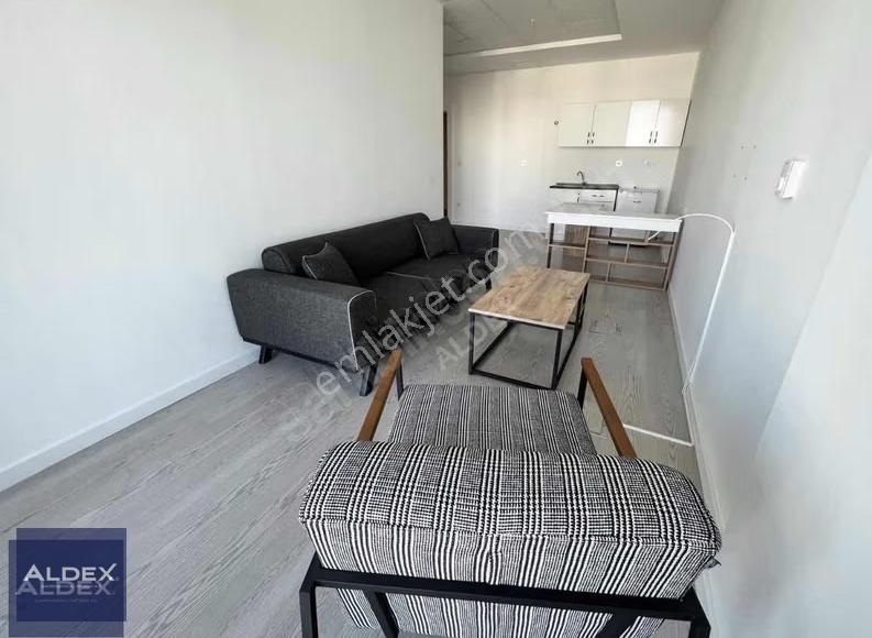 Mahall B Blokta 48 M2 Eşyalı Balkonlu Kiralık Ofis - Görsel 3
