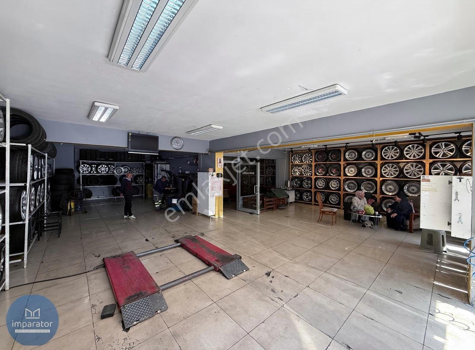 Galeriye-oto Yıkamaya Vs. Çok Uygun Satılık 170 M² Dükkan - Görsel 14