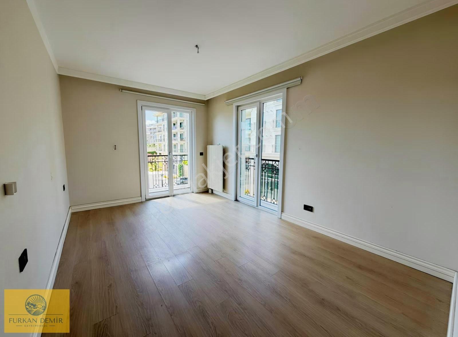 Deniz İstanbul'da Deniz Manzaralı Geniş 3+1 Kiralık Daire - Görsel 14