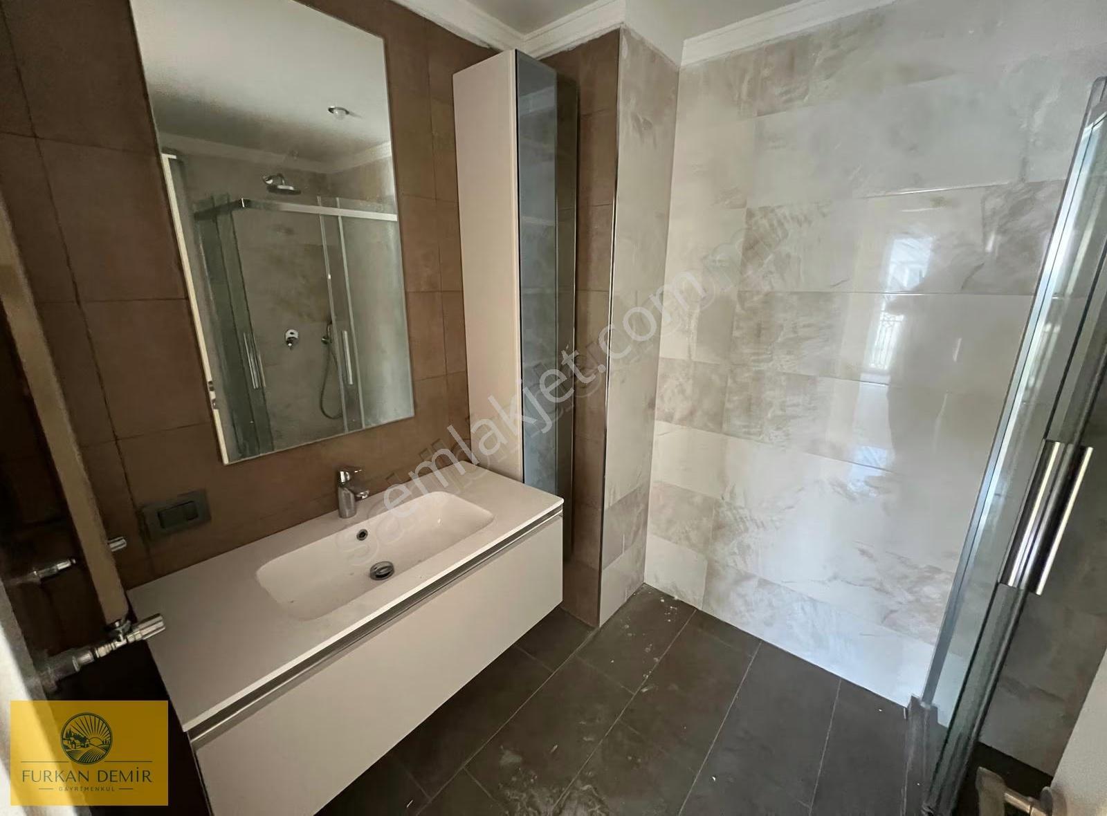 Deniz İstanbul'da Deniz Manzaralı Geniş 3+1 Kiralık Daire - Görsel 18