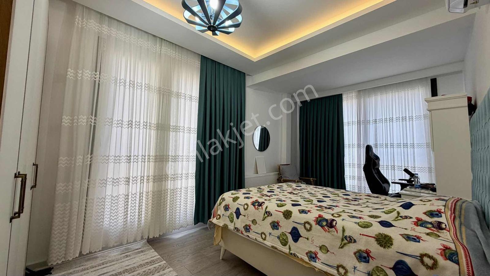 Aktif'ten Satılık Lüks 4+1 Triplex Villa | Tamamen Yenilenmiş - Görsel 17