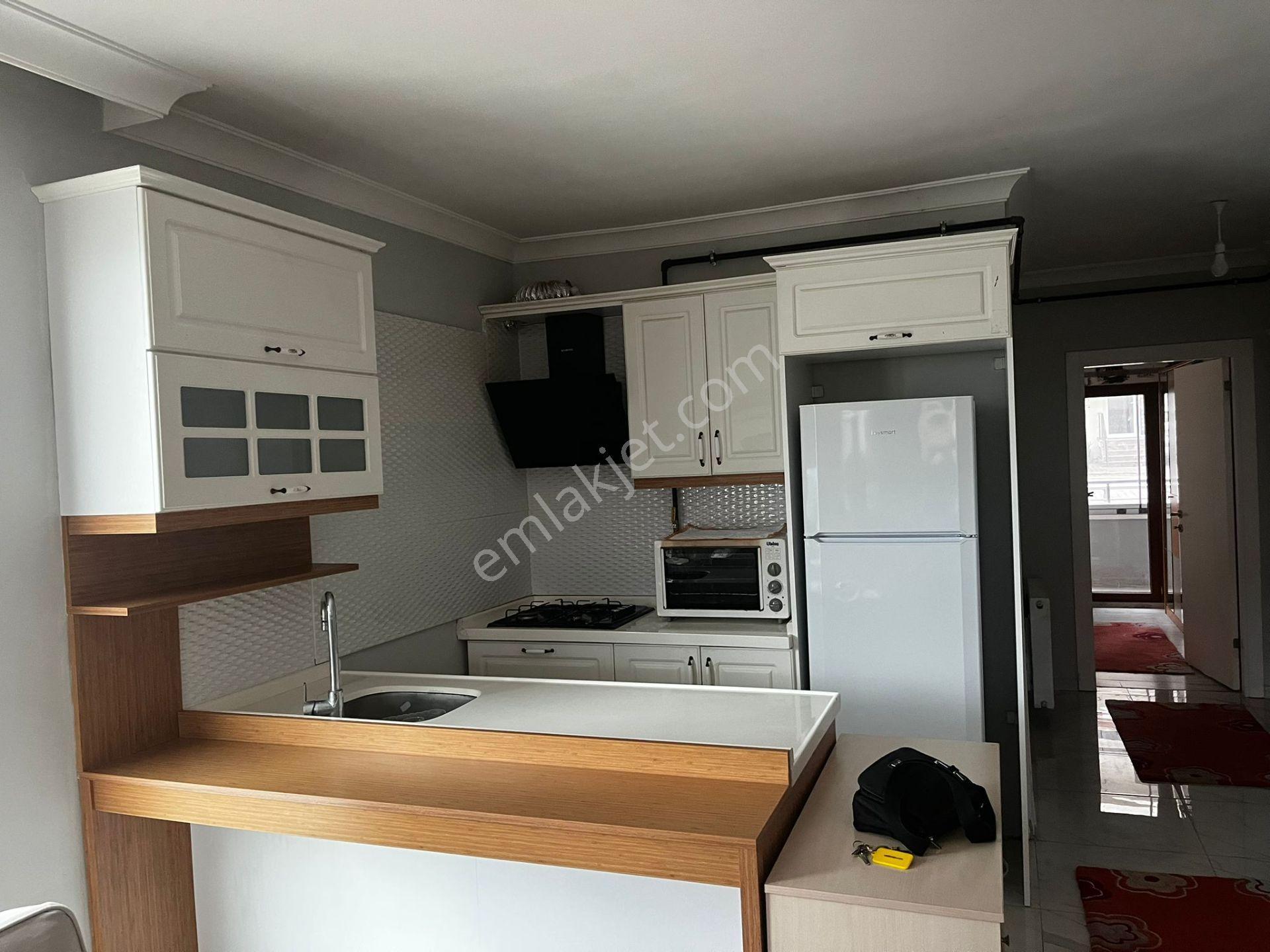 Akgün Kurumsal'dan Körfez'de Geniş Kiralık Eşyalı 1+1 Daire - Görsel 17