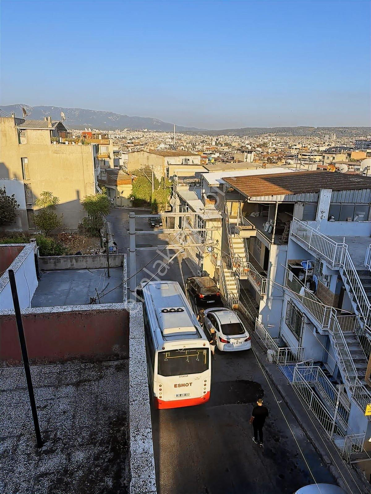Karabağlar Uğur Mumcu Mah 2 Katlı Satılık Bina - Görsel 24
