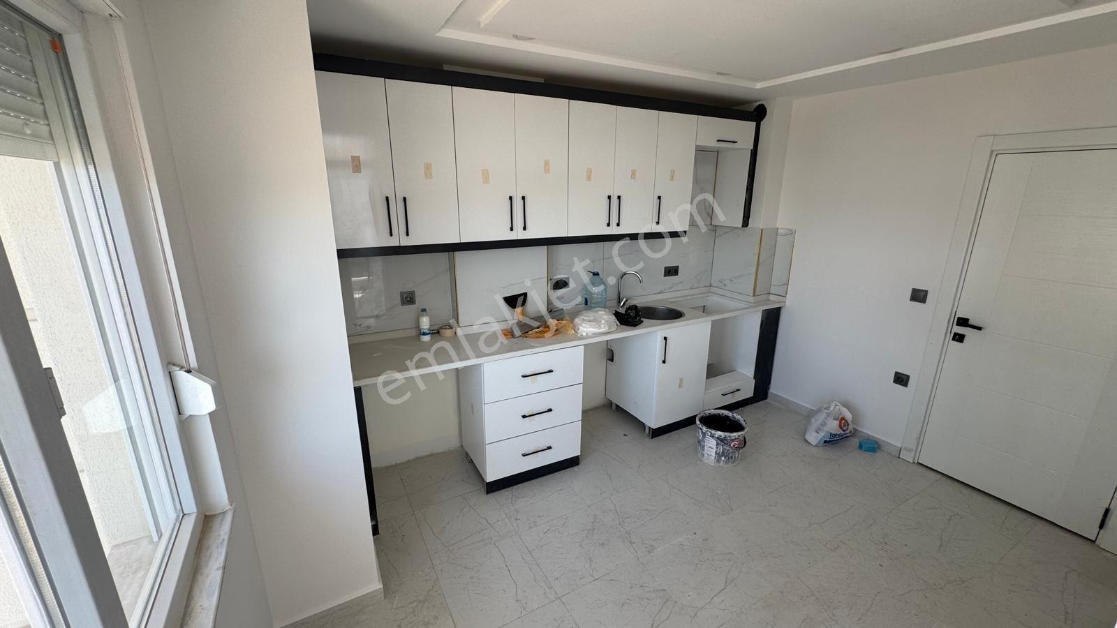 Şelale Mah Cadde Üstü Sıfır Satılık 3+1