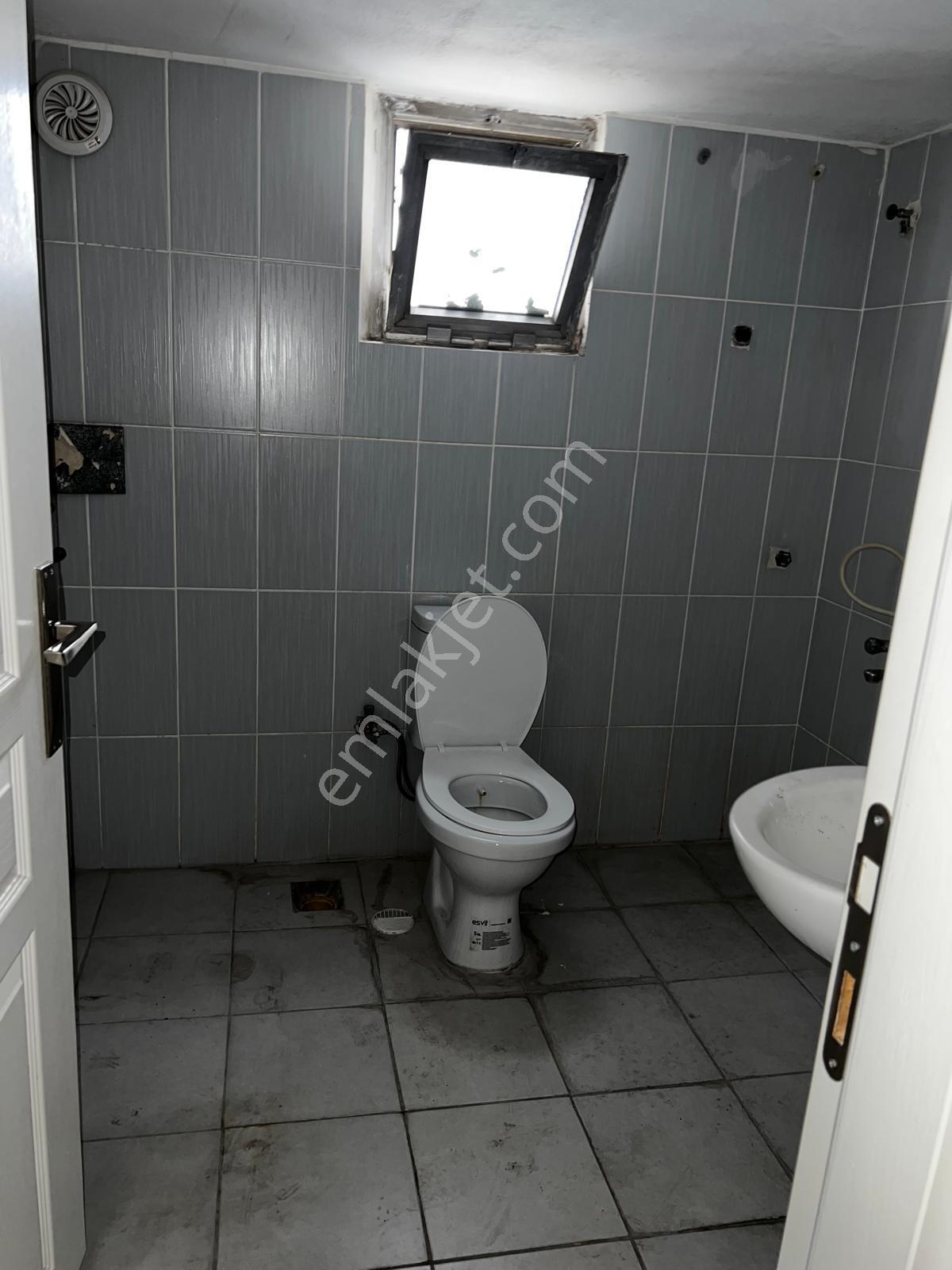 Kozan Cad Çiftlik Yolu Üzeri 3+1 Kiralık Daire - Görsel 11
