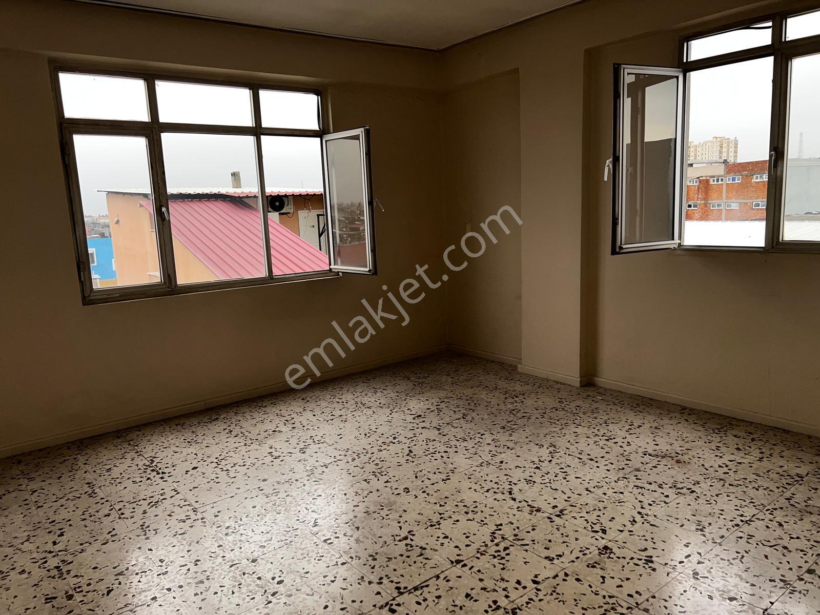 Kozan Cad Çiftlik Yolu Üzeri 3+1 Kiralık Daire - Görsel 9