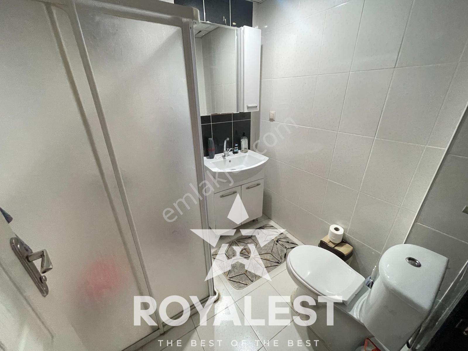 Royalest'ten Köşe Daire Kiracılı Eşyalı Ara Kat Bakımlı Önü Açık - Görsel 11