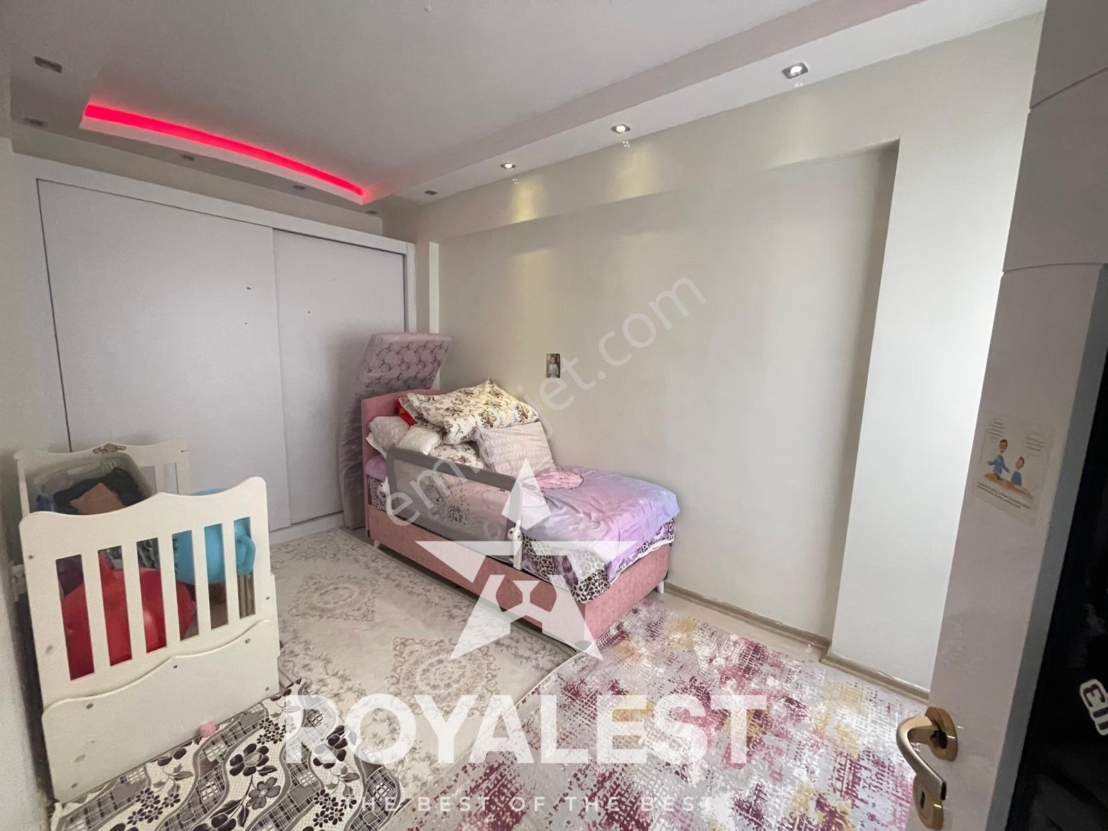 Royalest'ten Ara Kat Önü Açık Park Cepheli Çok Geniş Oturumlu - Görsel 18