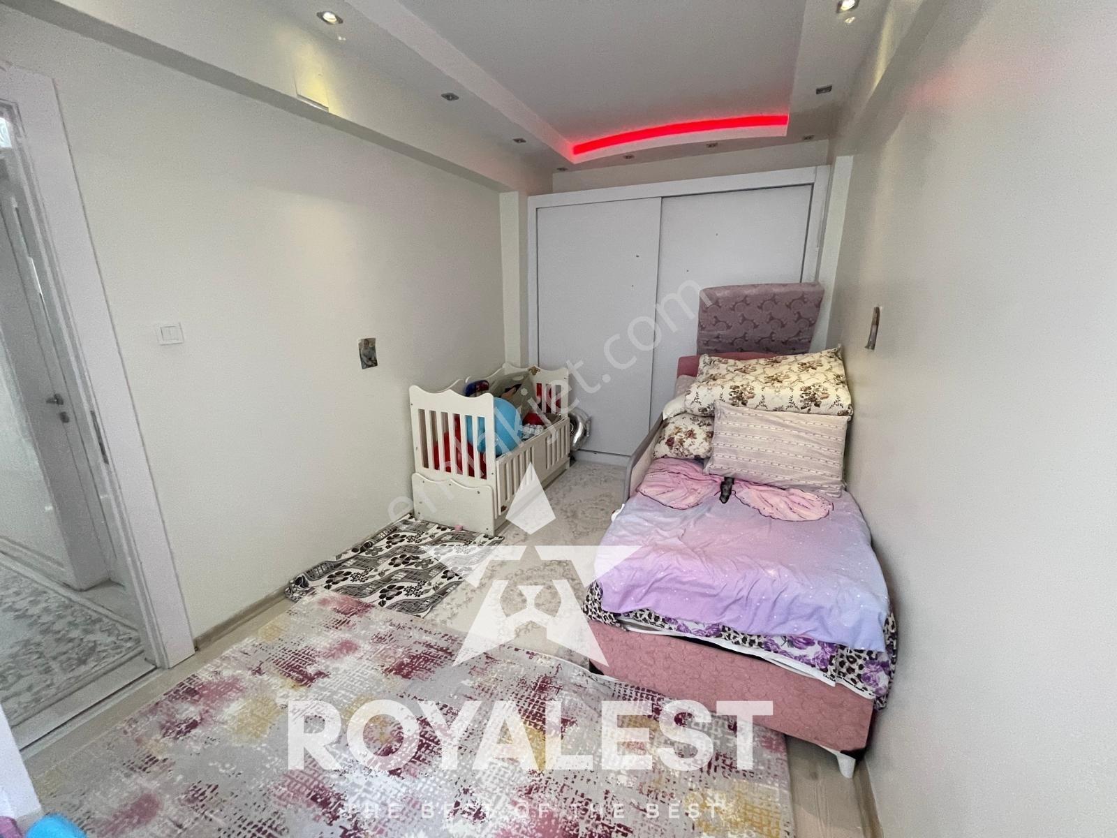Royalest'ten Ara Kat Önü Açık Park Cepheli Çok Geniş Oturumlu - Görsel 10