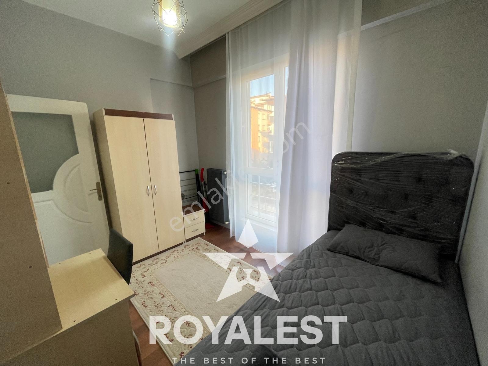 Royalest'ten Ara Kat Balkonlu Tramvaya Sıfır Nezih Sitede Eşyalı - Görsel 10