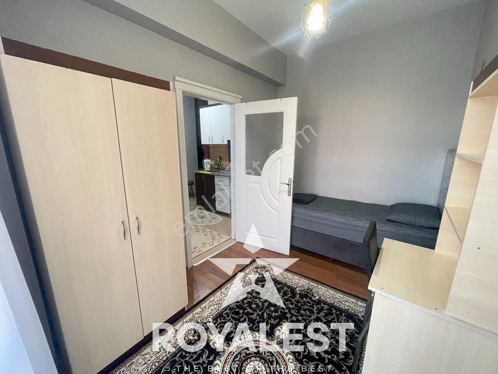Royalest'ten Ara Kat Balkonlu Tramvaya Sıfır Nezih Sitede Eşyalı - Görsel 15