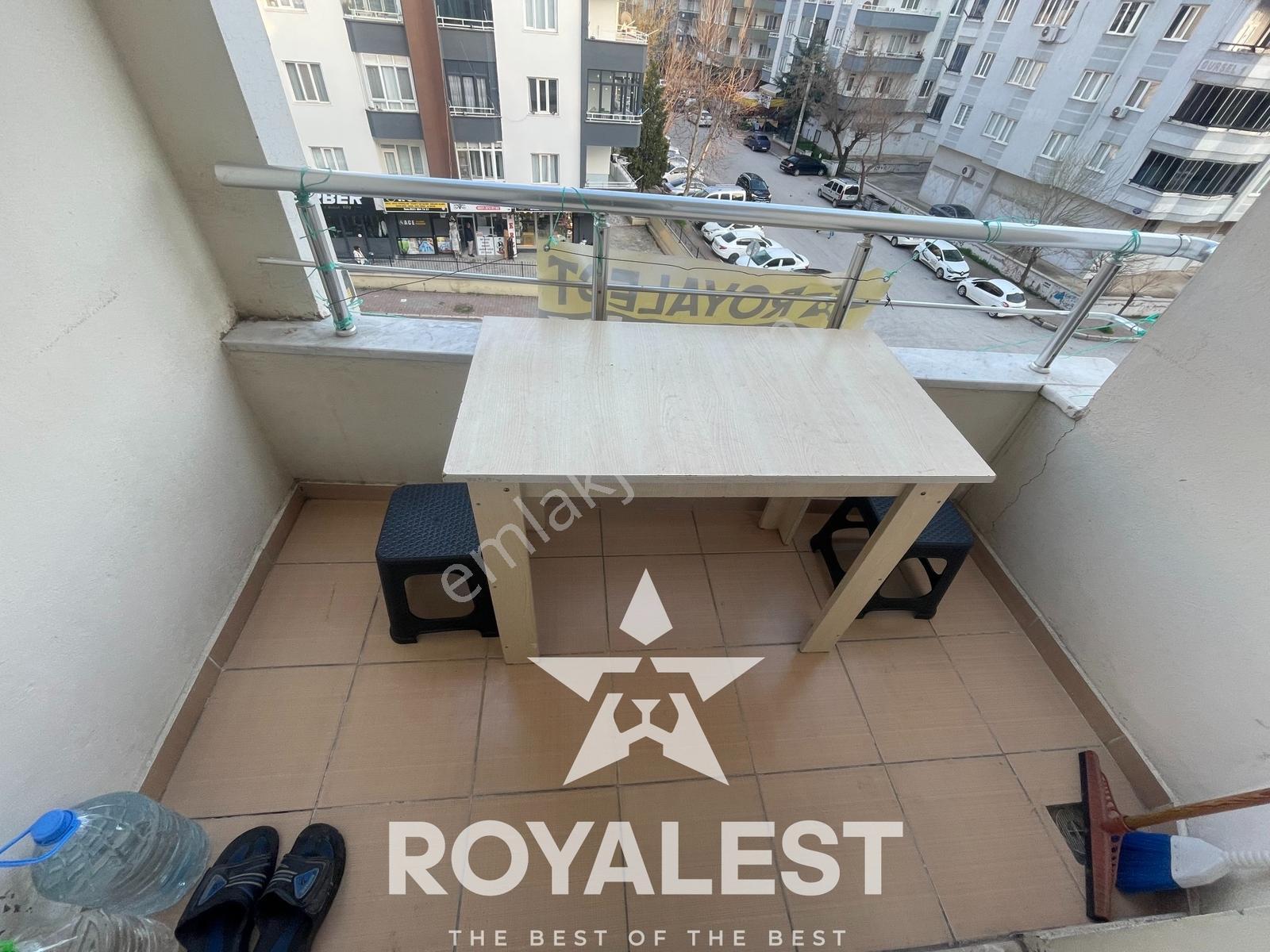 Royalest'ten Ara Kat Balkonlu Tramvaya Sıfır Nezih Sitede Eşyalı - Görsel 11