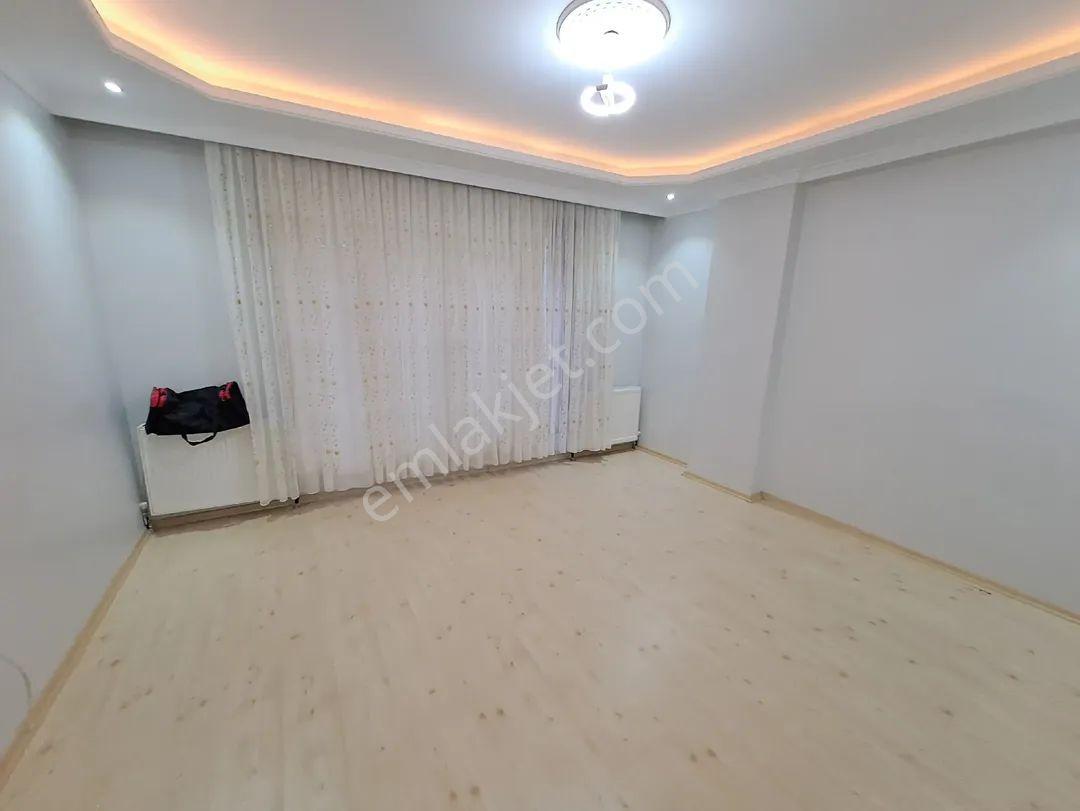 Rise Emlâk Tan Satılık Lüks 2+1 Daire 115 M2 Orta Kat - Görsel 6