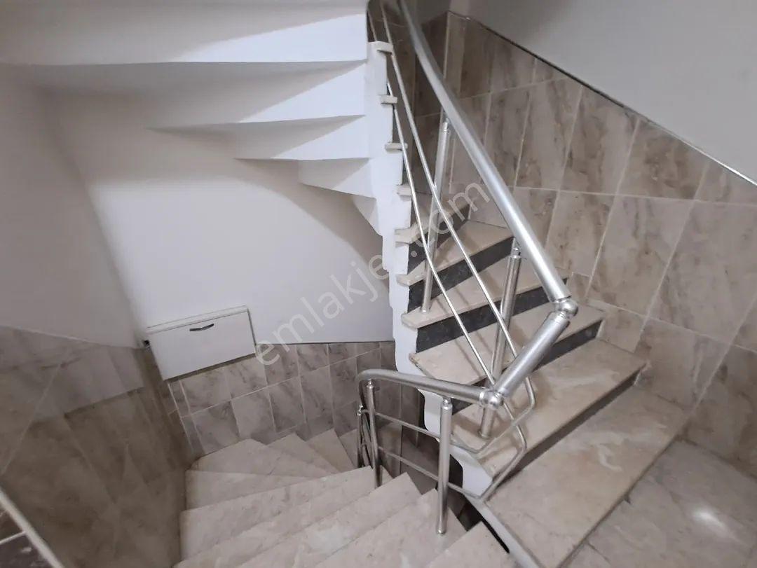 Rise Emlâk Tan Satılık Lüks 2+1 Daire 115 M2 Orta Kat - Görsel 25