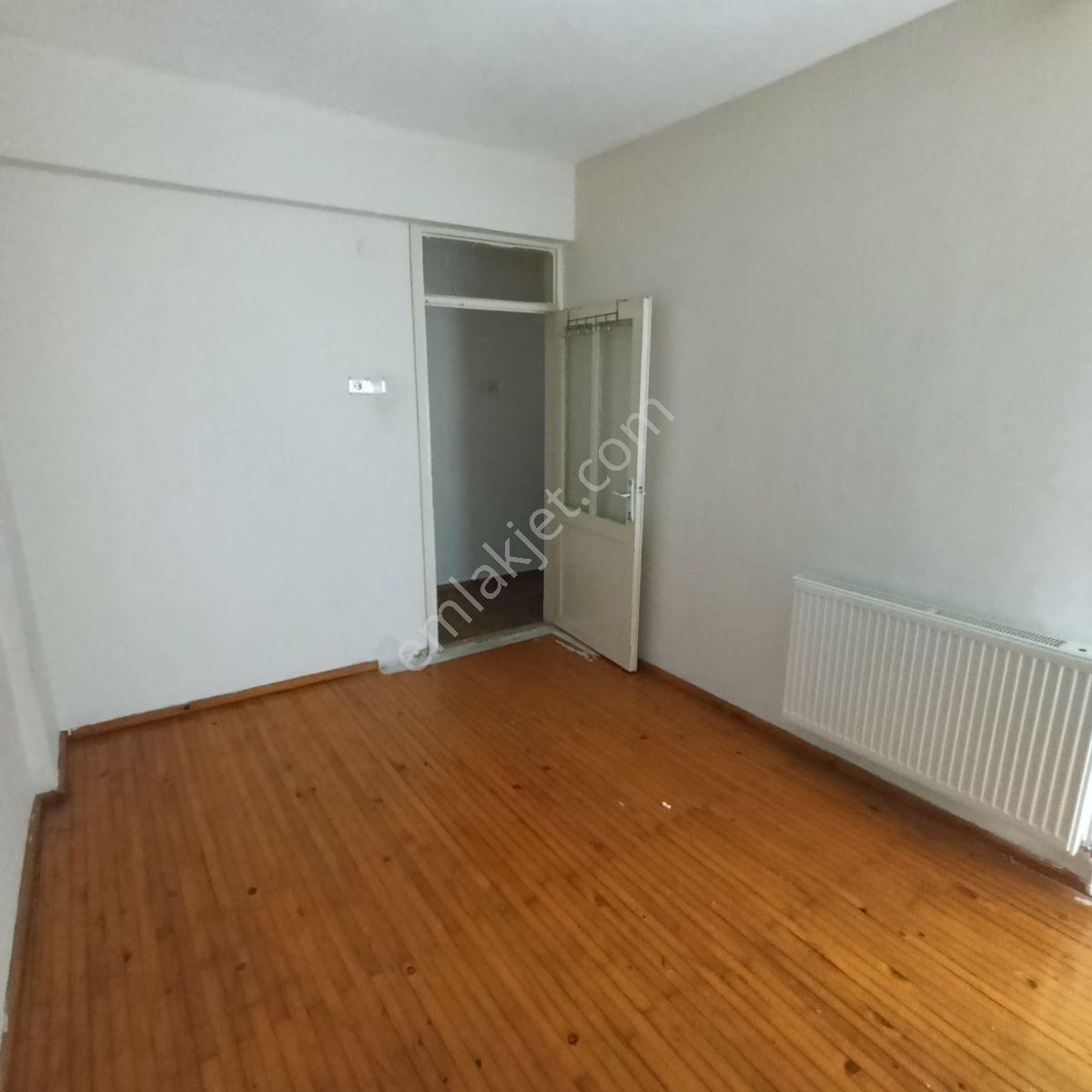 Hürriyet Mh. 3+1 Kiralık Ara Kat Daire - Görsel 6