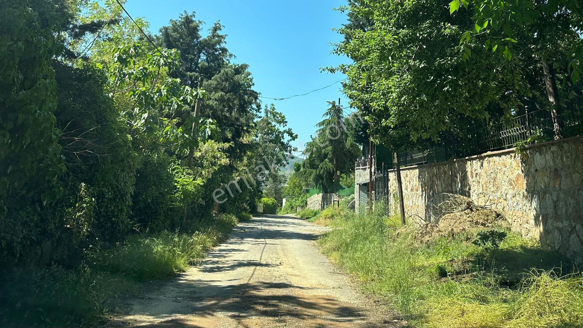 Çekmeköy Hüseyinli'de Manzaralı, İmarlı Arsa - Görsel 5