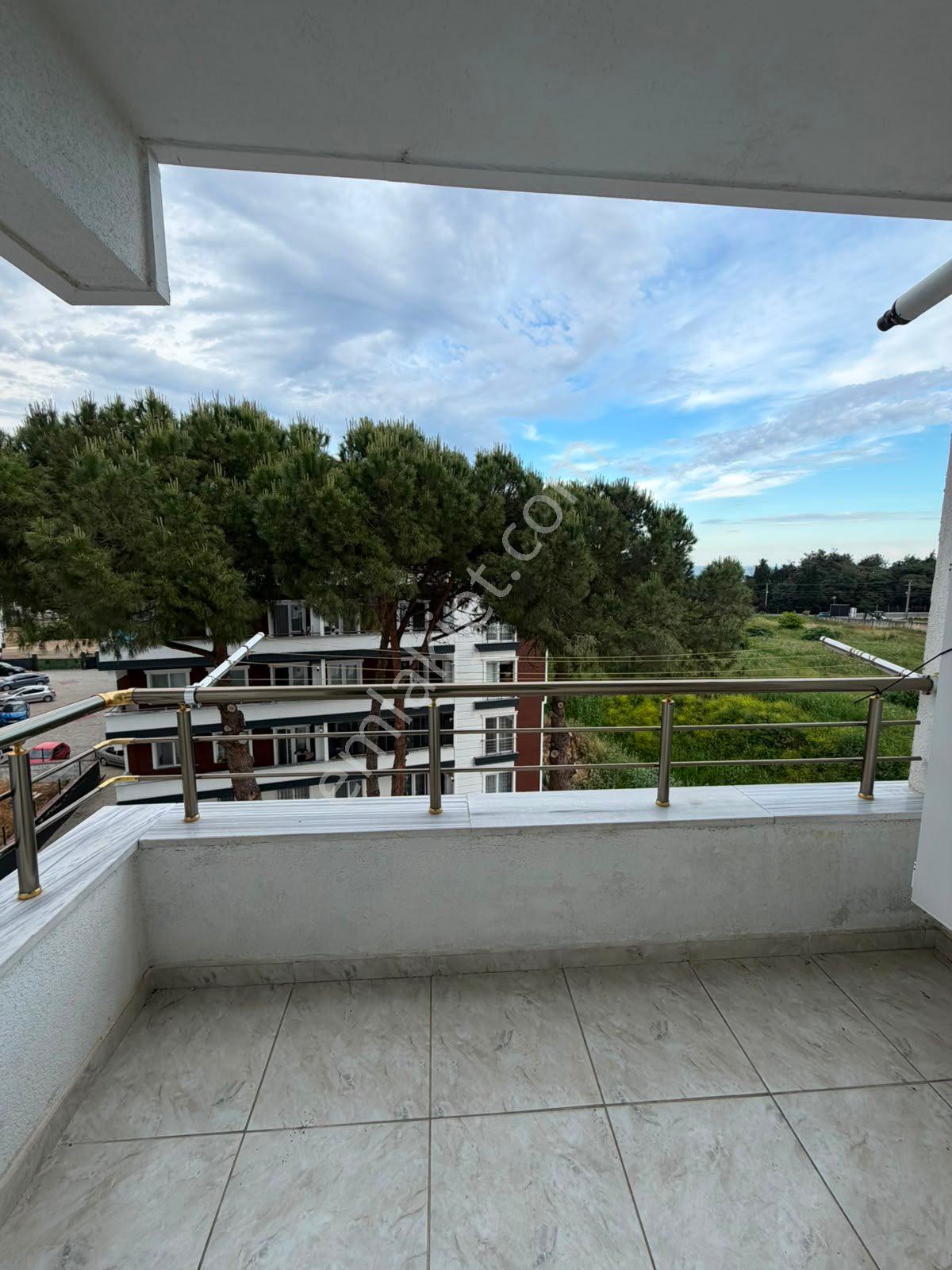 Tekirdağ Süleymanpaşa Altınova Filika Sitesi’nde Geniş Ve Ferah 3+1 Kiralık Daire | 140 M² - Görsel 11