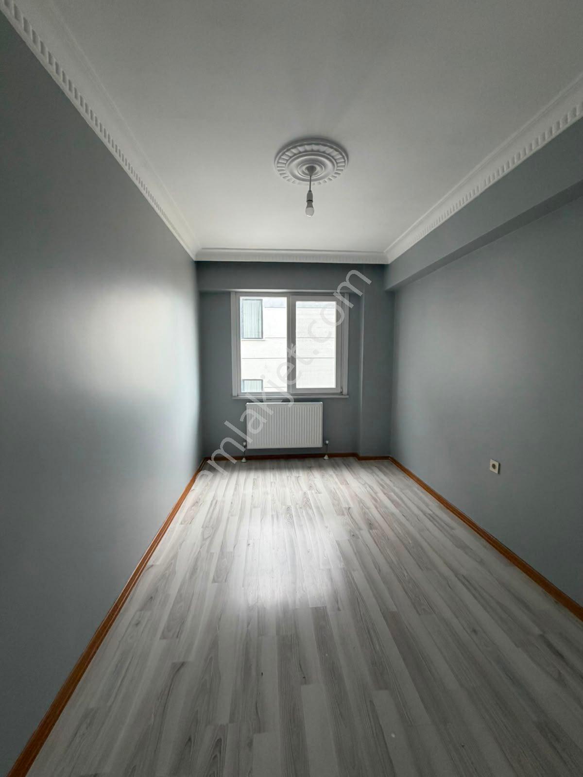 Tekirdağ Süleymanpaşa Altınova Filika Sitesi’nde Geniş Ve Ferah 3+1 Kiralık Daire | 140 M² - Görsel 17
