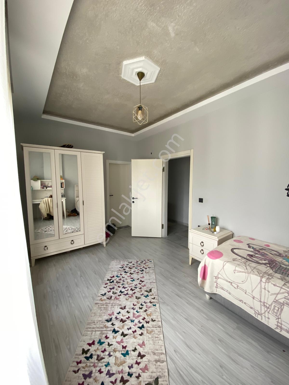 Rw.beta'dan Büyükoyumca'da 3.5 Katlı Bahçeli Satılık Villa - Görsel 10