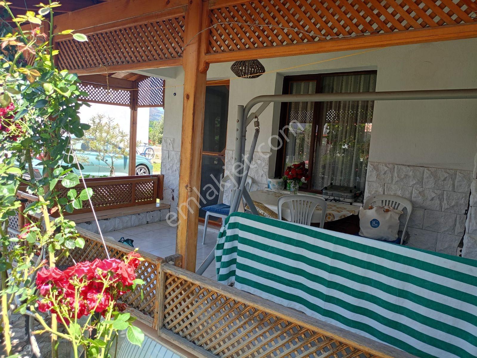 Havuzlu Site İçinde Satılık Villa+tarla+arsa Hisseleri - Görsel 22